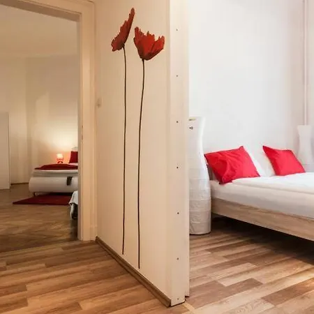 Stylish And Huge Andrassy Avenue Appartement