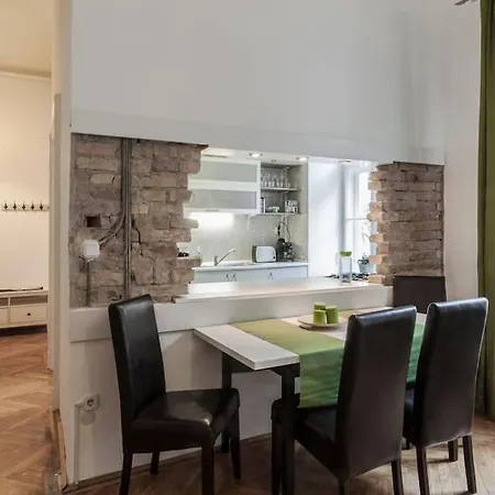 Appartement Stylish And Huge Andrassy Avenue *