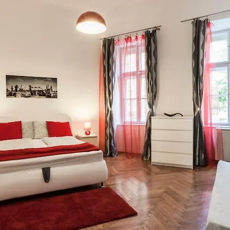 Appartement Stylish And Huge Andrassy Avenue